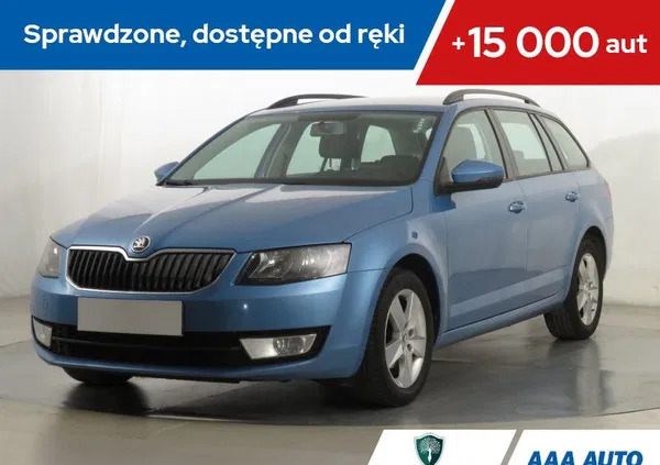 Skoda Octavia cena 35000 przebieg: 238818, rok produkcji 2015 z Wołomin małe 154